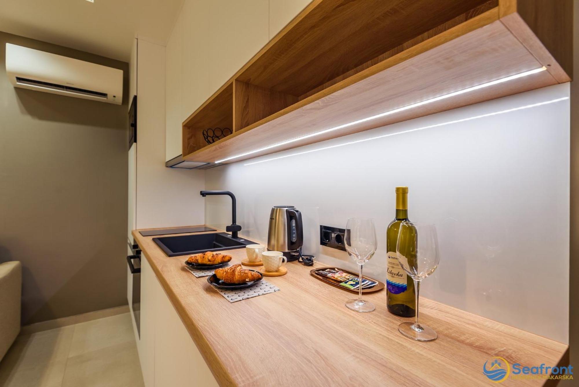 Seafront Residence Makarska Bagian luar foto