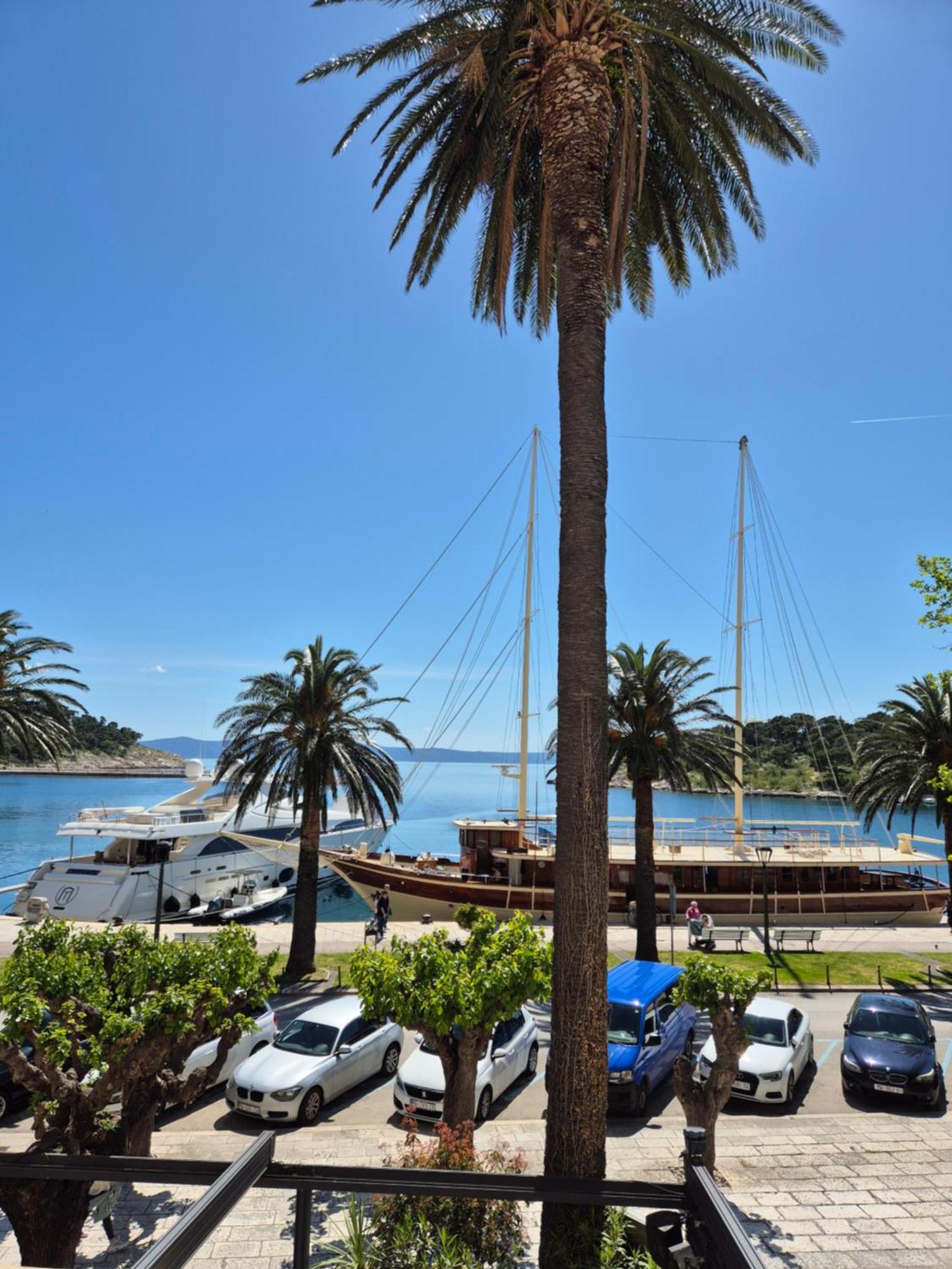 Seafront Residence Makarska Bagian luar foto